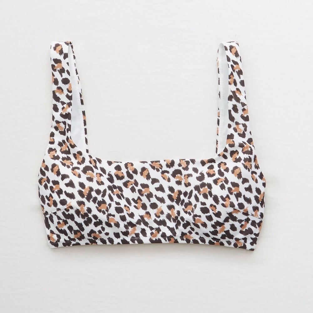 American eagle swim suit, size small, cheetah print, selling both for 15$